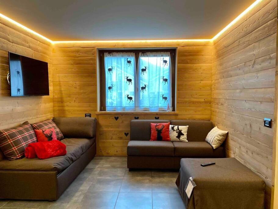 La petite maison d'Erika Aoste Extérieur photo